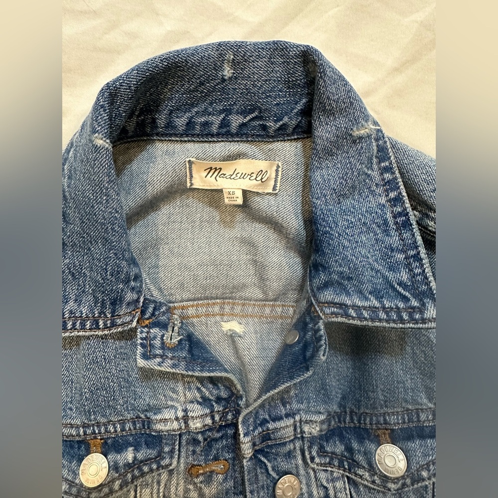 Madewell Denim Vest with Distressed Finish - Picture 2 of 8